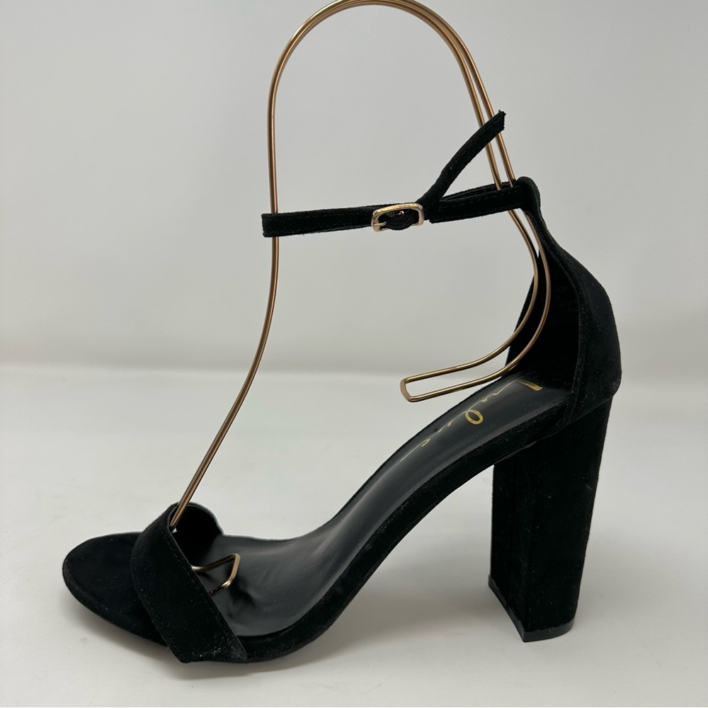 Lulu’s Taylor Black Heels 7.5 - Picture 7 of 9